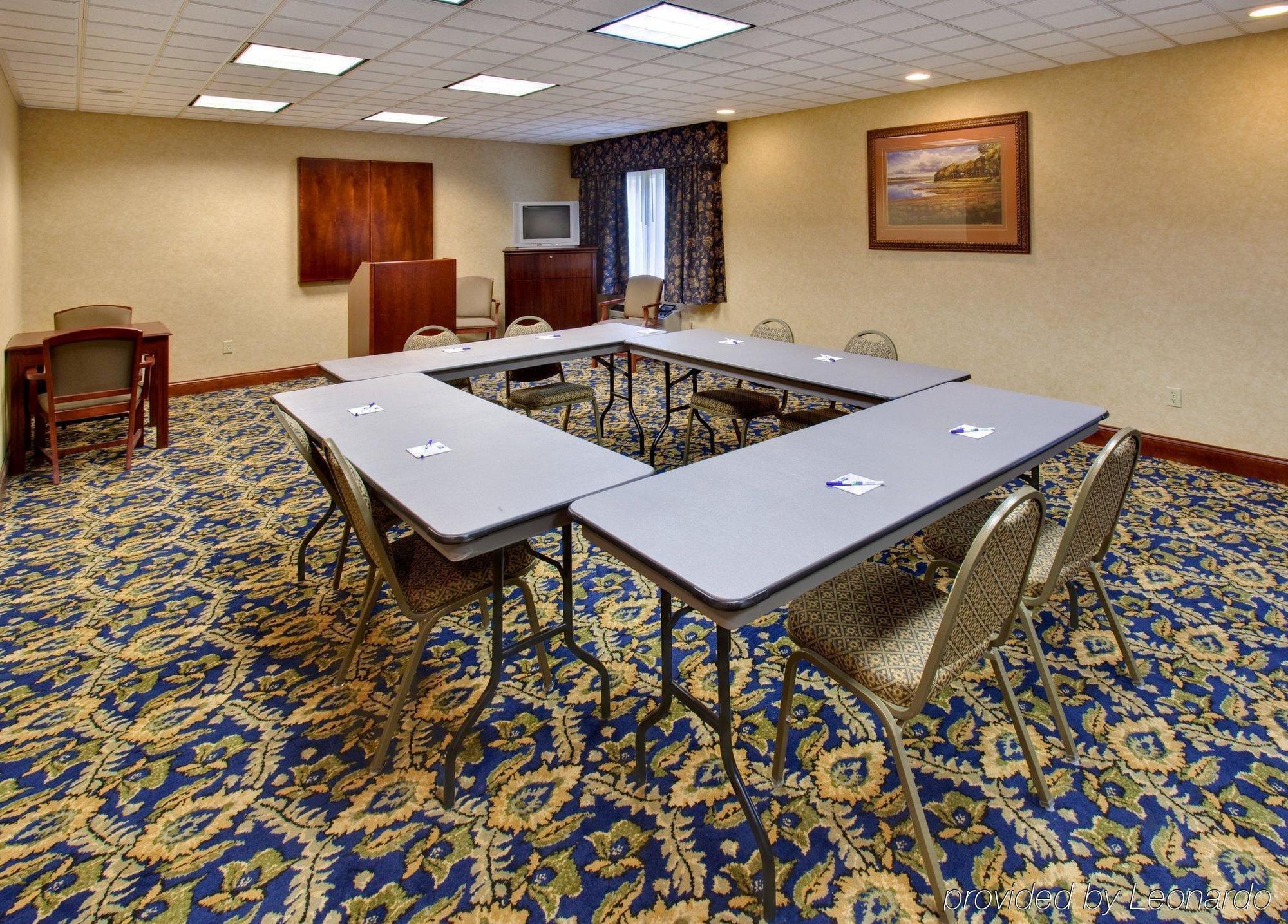 Holiday Inn Express Jamestown By Ihg Létesítmények fotó