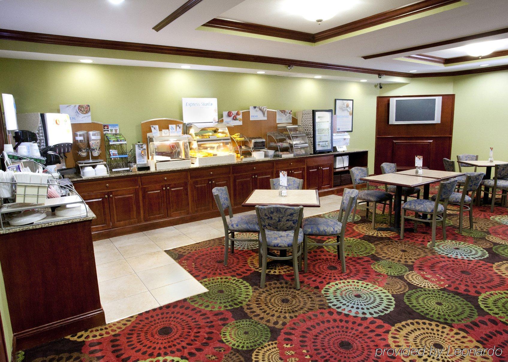 Holiday Inn Express Jamestown By Ihg Kültér fotó